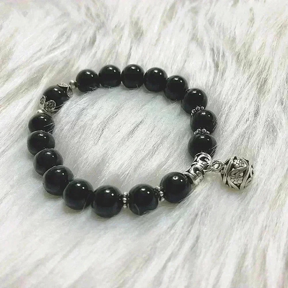 Onyx Natural Gemstone Bracelets with Flower Charm - Picture 1 of 6